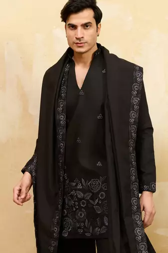 Black viscose silk thread & sequence embroidered work kurta with dupatta