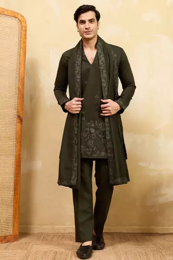 Green viscose silk thread & sequence embroidered work kurta with dupatta