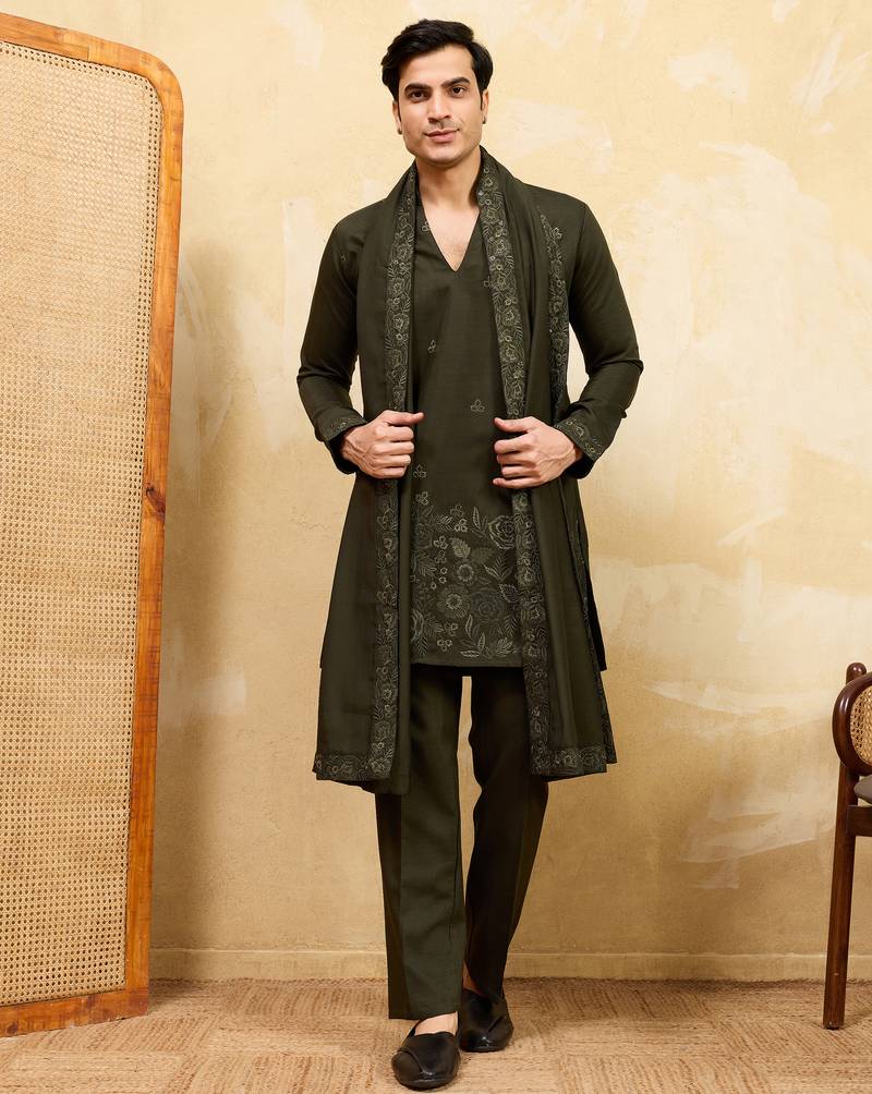 Green viscose silk thread & sequence embroidered work kurta with dupatta