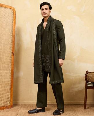 Green viscose silk thread & sequence embroidered work kurta with dupatta 2