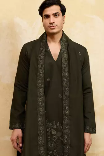 Green viscose silk thread & sequence embroidered work kurta with dupatta
