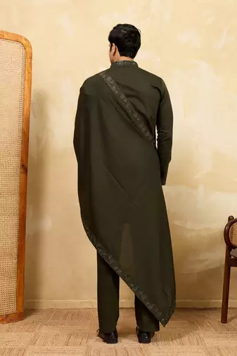Green viscose silk thread & sequence embroidered work kurta with dupatta