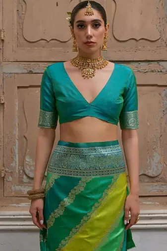 Green color silk blend handloom silk blend kadwa weaves sarees