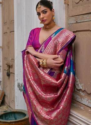 Pink color silk blend handloom silk blend kadwa weaves sarees 5