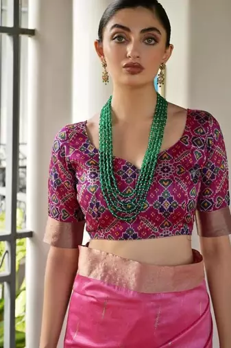 Pink color khadi  silk blend weaving patola sarees
