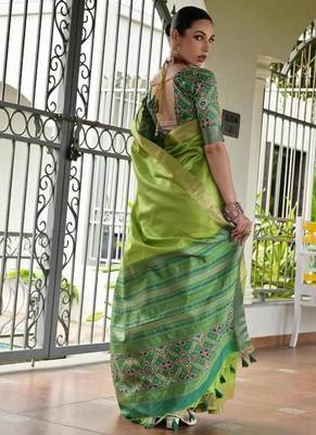 Green color khadi  silk blend weaving patola sarees 3