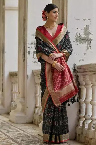 Black color  silk blend pochampally ikkat saree