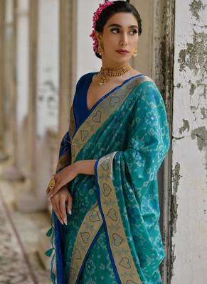 Firozi color  silk blend pochampally ikkat saree 4