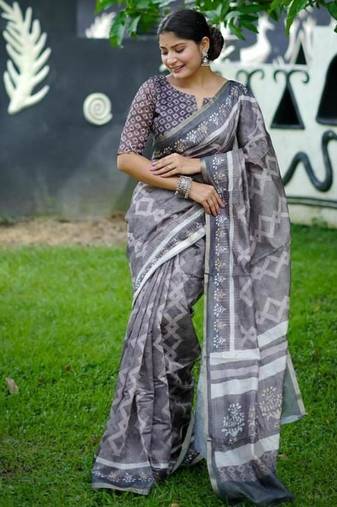 Multicolor dhanwari cotton digital print zari border saree