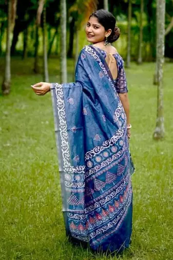 Multicolor dhanwari cotton digital print zari border saree