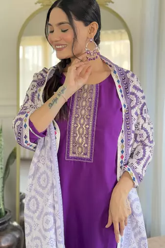 Women's purple viscose rayon embroidered kurta pant set with printed muslin dupatta