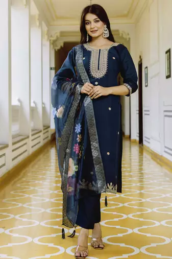 Women's navy blue viscose chanderi silk kurta pant set with organza dupatta
