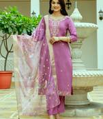 Women's dark pink viscose chanderi silk embroidered kurta pant set with organza dupatta