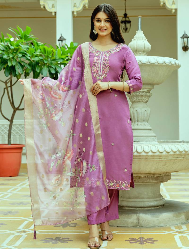 Women's dark pink viscose chanderi silk embroidered kurta pant set with organza dupatta