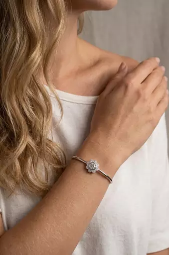 925 sterling silver pavé flower halo bracelet for women