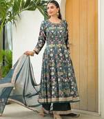 Green color elegant sophisticated rich party looks readymade dress