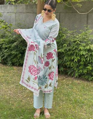 Sky blue color silk blended graceful partywear readymade kurta set 4