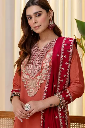 Peach color beautiful silk blend embroidered fancy kurta set