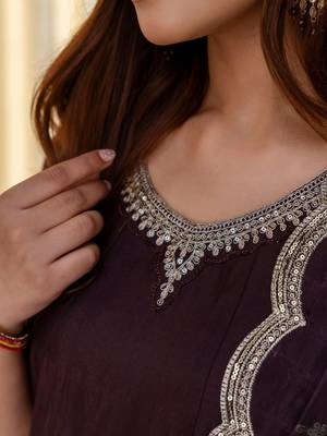 Coffee color beautiful silk blend embroidered fancy kurta set 3