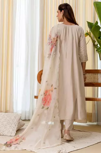 Grey color beautiful silk blend embroidered fancy kurta set