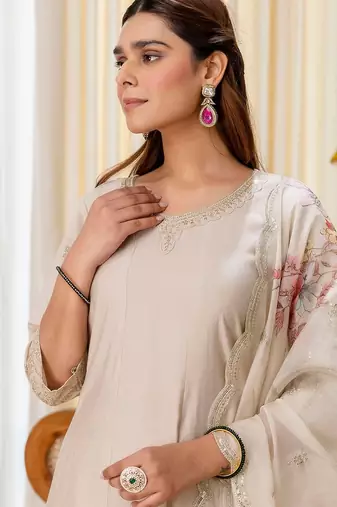 Grey color beautiful silk blend embroidered fancy kurta set