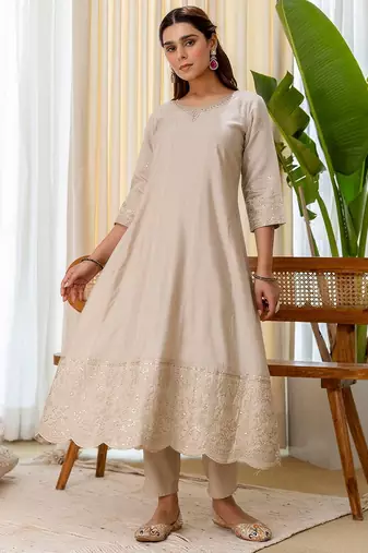 Grey color beautiful silk blend embroidered fancy kurta set