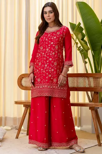 Pink color beautiful silk blend embroidered fancy kurta set