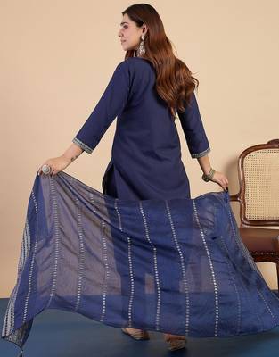 Nevy blue color beautiful embroidered graceful partywear ceremonial suit 2