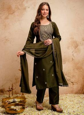 Mahendi color chanderi viscose embroidery graceful kurta set for party looks 4