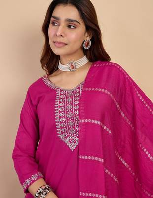 Pink color sophisticated cotton blend embroidered fancy kurta set 3
