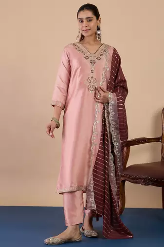 Peach color sophisticated silk blend fabric embroidered fancy kurta set