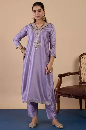Lavender color sophisticated silk blend embroidered fancy kurta set