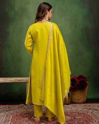 Lemon color viscose rayon embroidery graceful kurta set for girls 2