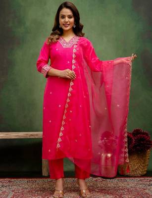 Pink color silk blend embroidery graceful kurta set for girls 1