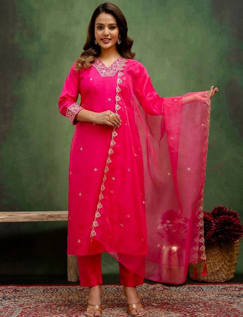 Pink color silk blend fabric designer embroidery work graceful designer kurta set for girls