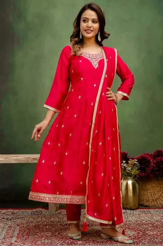 Pink color silk blend fabric designer embroidery work graceful designer kurta set for girls