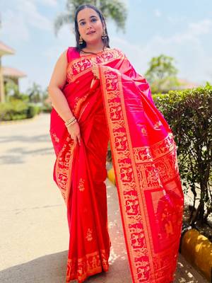Pink silk blend woven zari work saree with blouse 4
