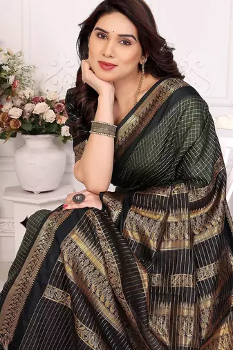 Green blended cotton woven zari work saree with blouse