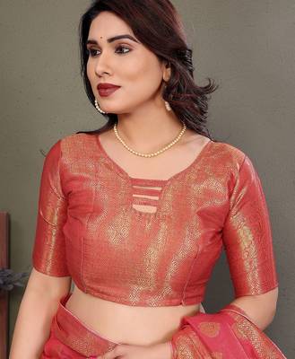 Red blended cotton woven zari work saree with blouse 5