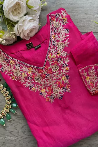 Chanderi embroidered kurta set with nylon dupatta