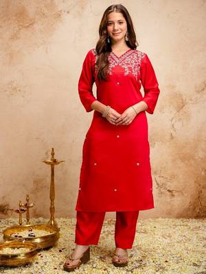 Red chanderi embroidered kurti set with dupatta stitched kurti pant set for women 3