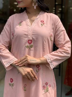 Peach p.v. chanderi embroidered kurti set with bottom & dupatta 3