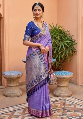 Lavender soft silk blend woven ethnic ceremonial saree 4