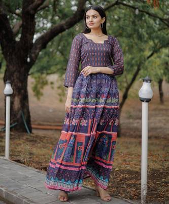 Printed chanderi cotton gown 3
