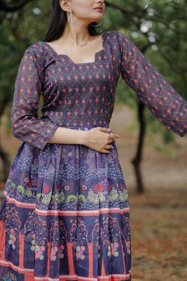 Printed chanderi cotton gown 5