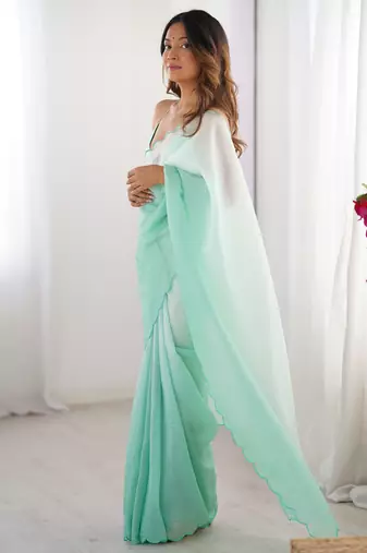 Green padding s arco border fancy girlie saree