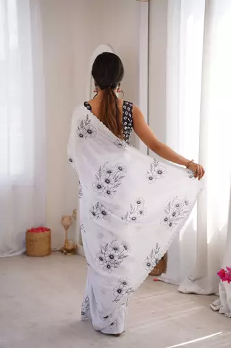 White summer special chinon printed saree