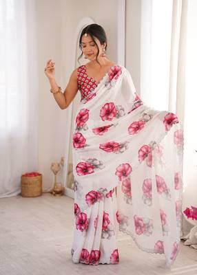 White summer special chinon printed saree 5