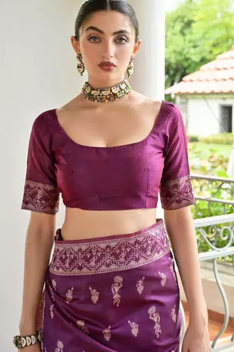 Wine banglori raw silk blend weaving warli rich look classy saree