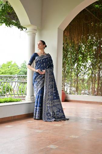 Blue color banglori raw silk  weaving warli designer  rich look classy saree